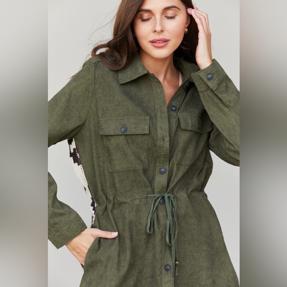 Geometric Drawstring Waist Shacket with Pockets - Picture 9 of 9